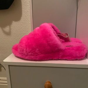 Pink Ugg Fluff Yeah Slippers